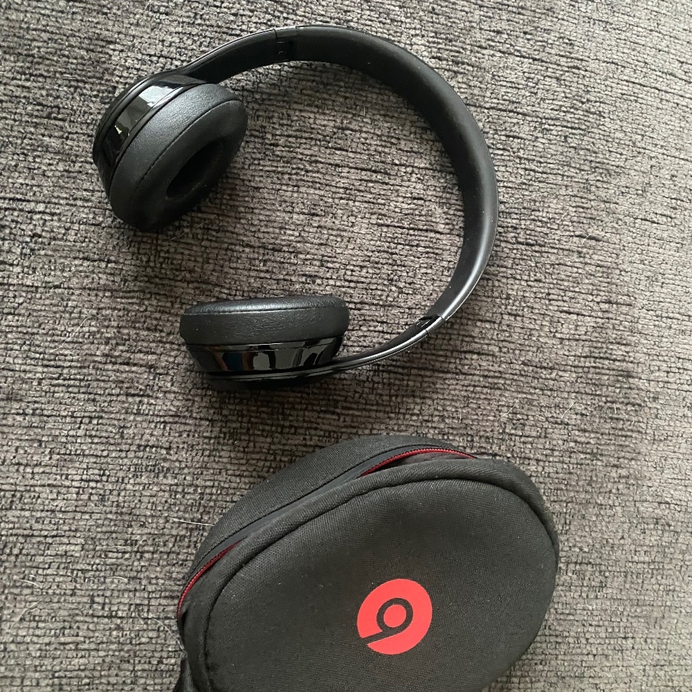 Beats Solos 3 Wireless Headphones